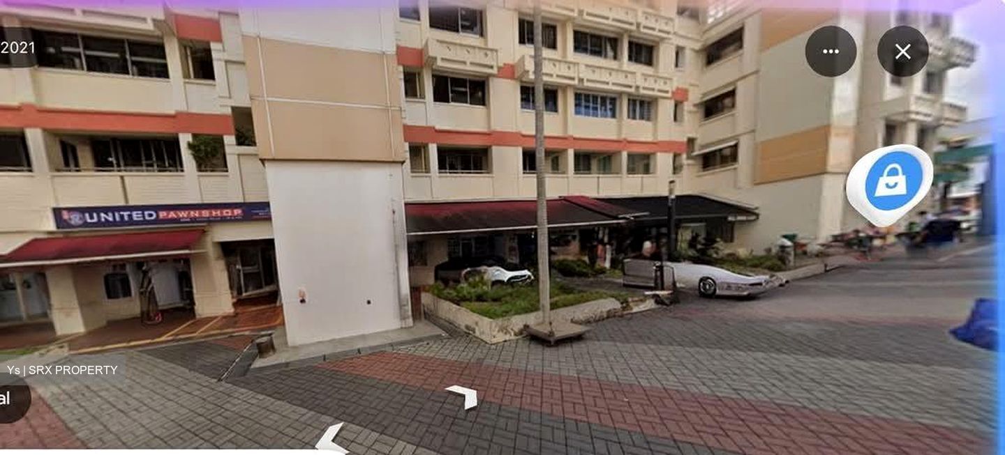 Tampines Heart (D18), Shop House #578528481